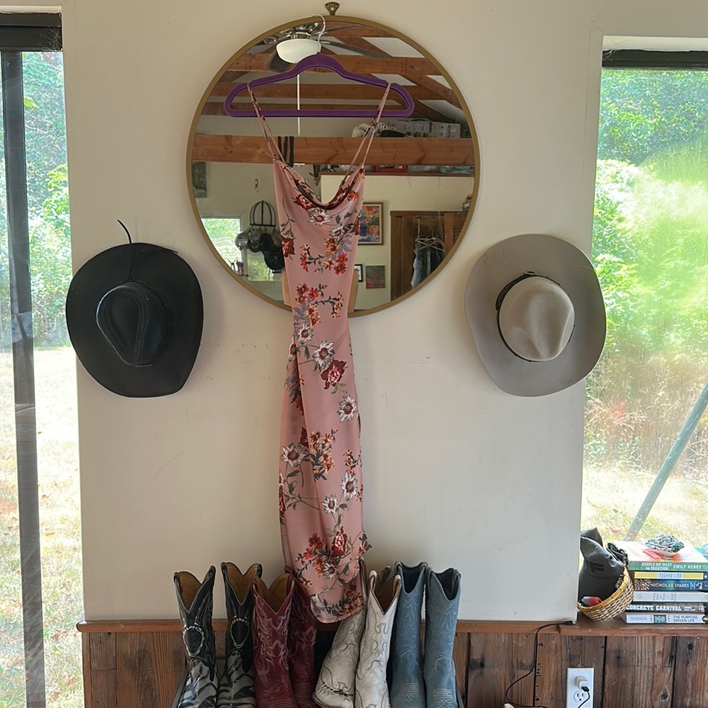 ASTR midi dress rose with floral pattern